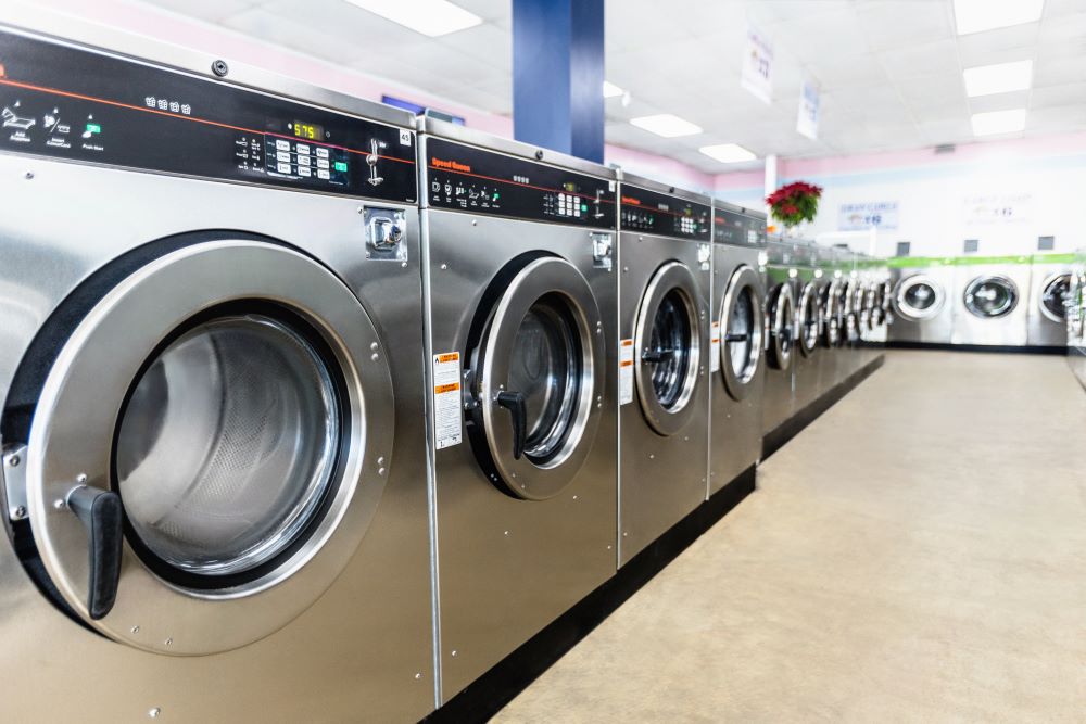 Coin Card and App Operated Laundromat in Los Angeles CA